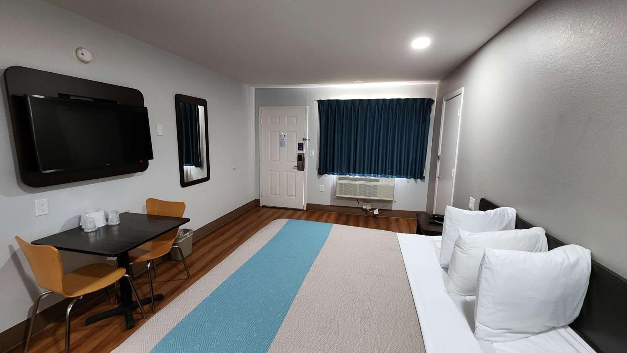 Motel 6-Webster, Tx - Houston - Nasa Lake Eksteriør billede